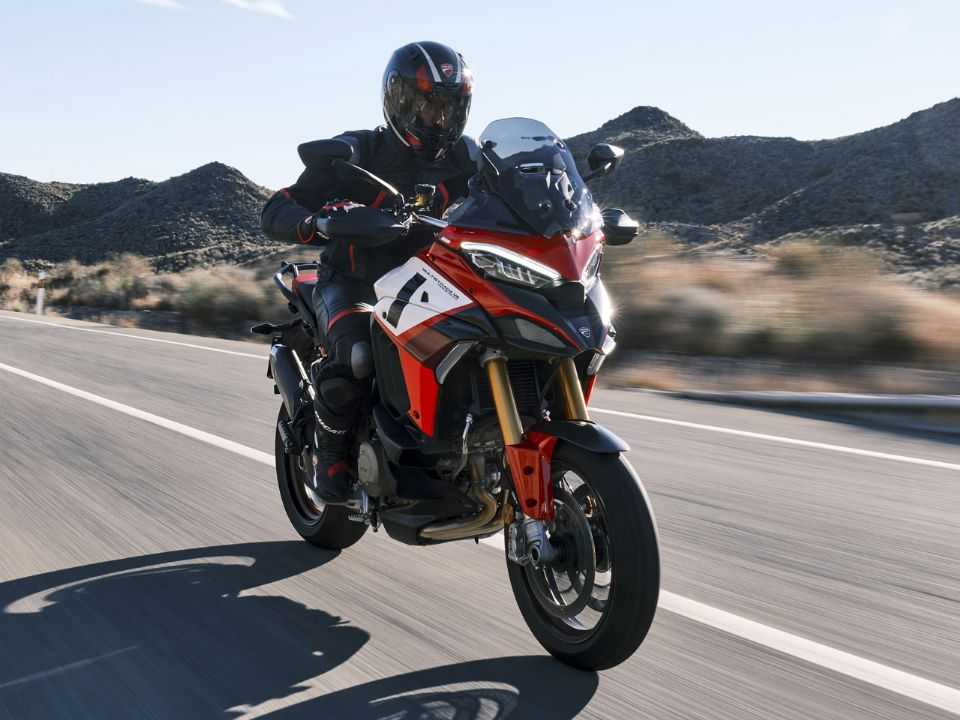 DucatiMultistrada V4 S 2022 - 3/4 frente