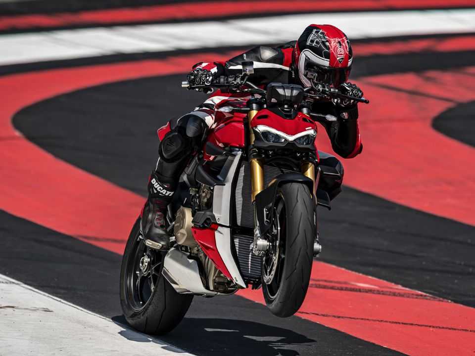 DucatiStreetfighter V4 SP