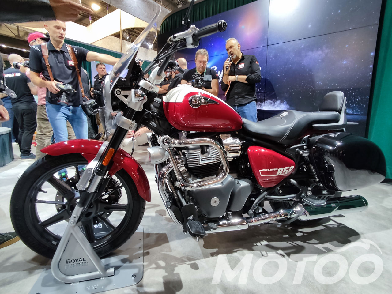 Galeria De Fotos Royal Enfield Super Meteor Nova Estradeira Confirmada Para O Brasil Motoo