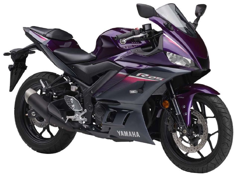 YamahaR25 2023 - 3/4 frente