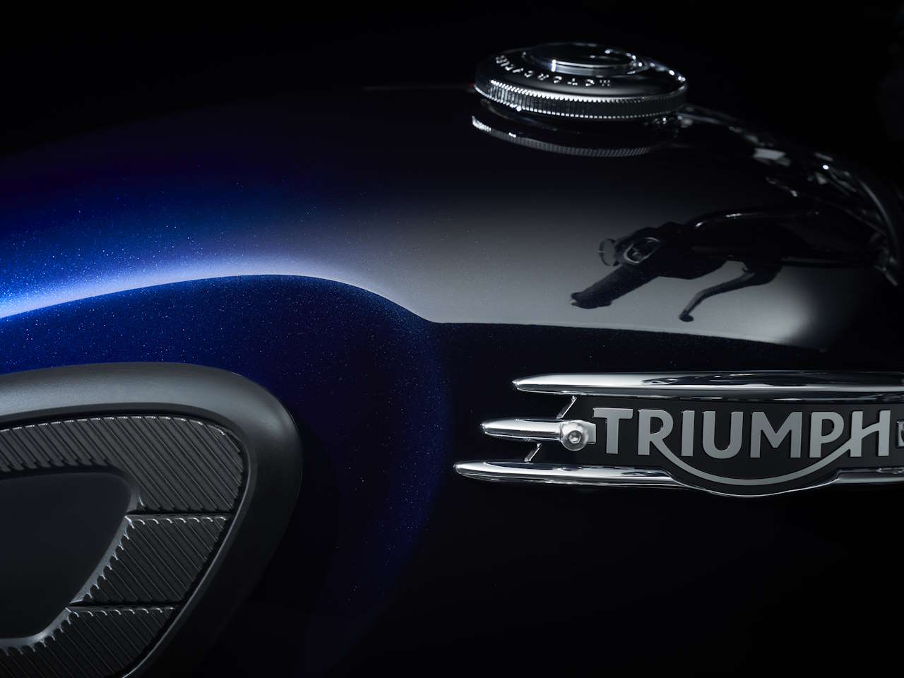 TriumphBonneville T120 Black 2024 - lateral