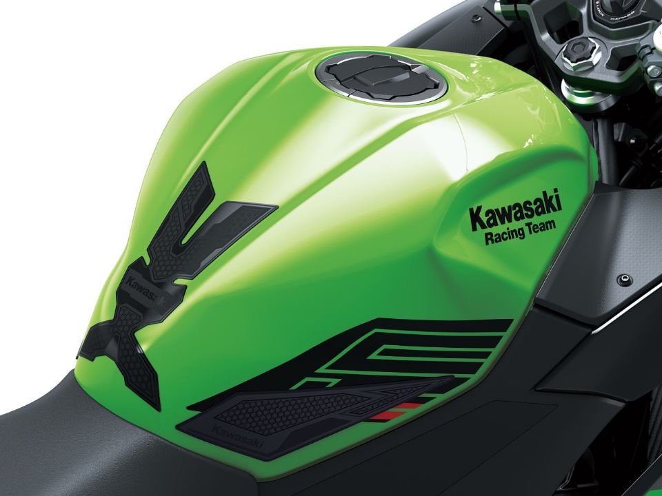 KawasakiNinja 500 2024 - escapamentos