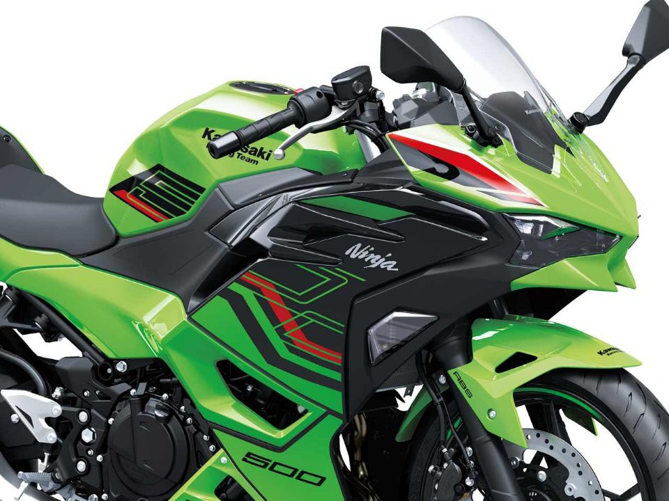 KawasakiNinja 500 2024 - 3/4 frente