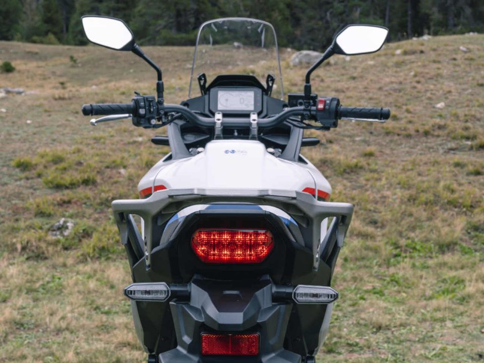 HondaXL750V Transalp 2023 - traseira