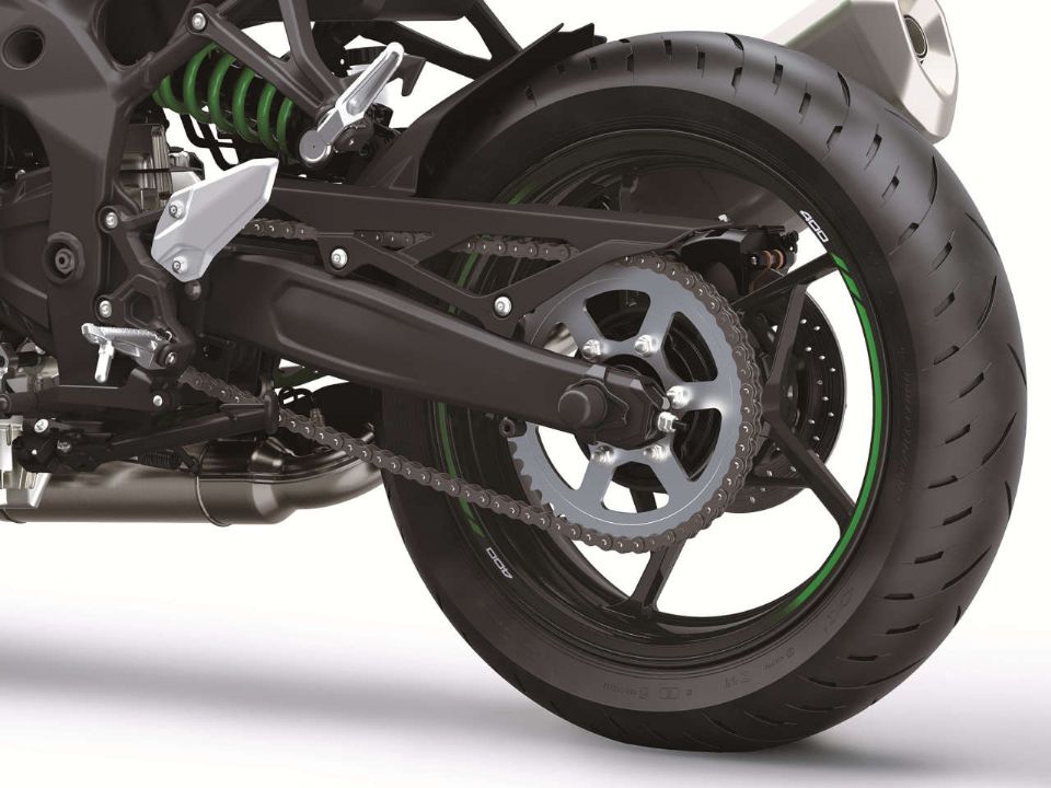 KawasakiNinja ZX-4R 2023 - escapamentos