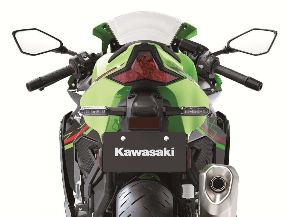 KawasakiNinja ZX-4R 2023 - traseira