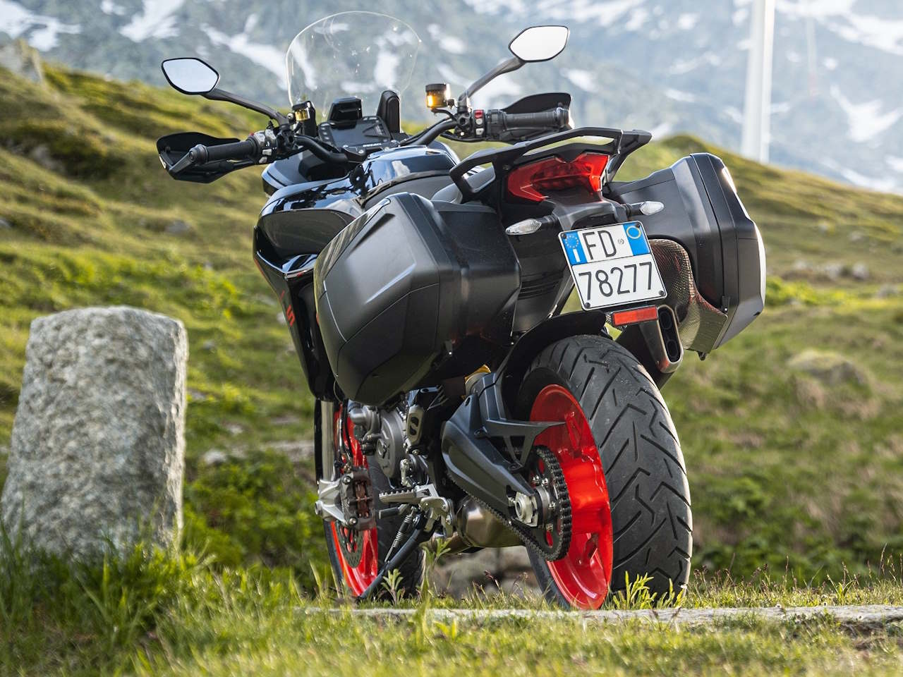 DucatiMultistrada V2 S 2024 - traseira