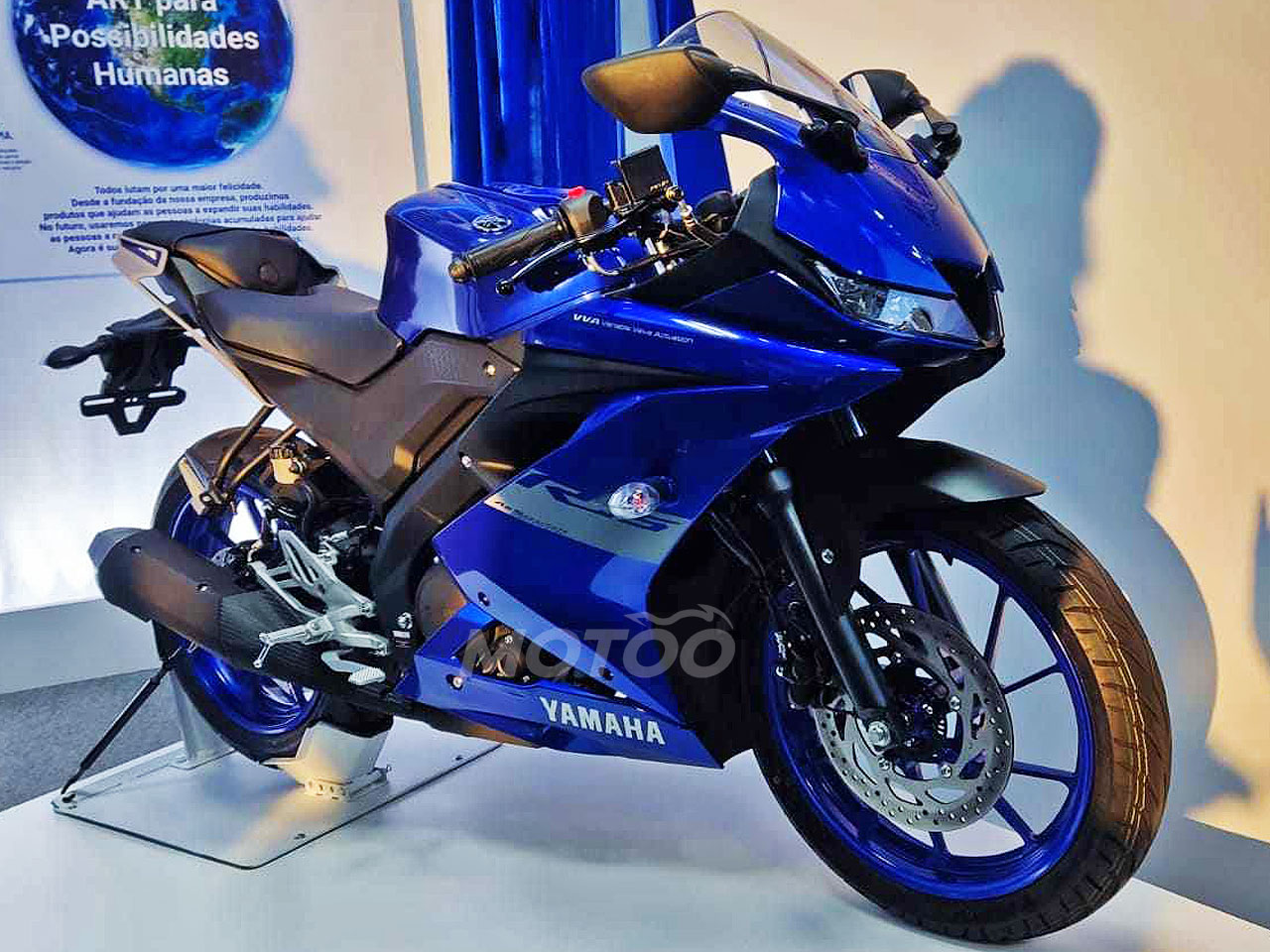 Yamaha R15 Foto 1 de 28 1280 x 960 pixels MOTOO