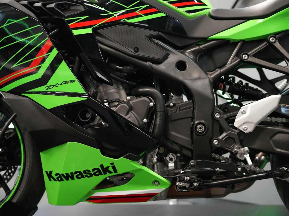 KawasakiNinja ZX-4R 2024 - lateral