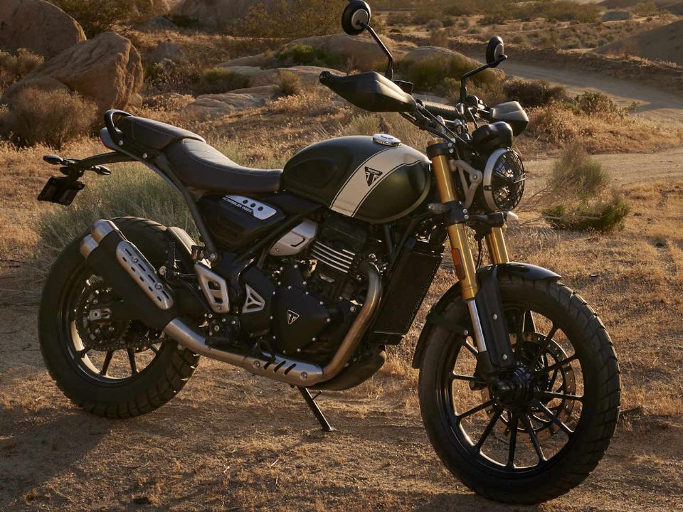 TriumphScrambler 400 X 2024 - 3/4 frente