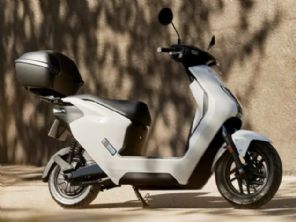 Honda mostra scooter eltrica no Brasil (rival da Yamaha)