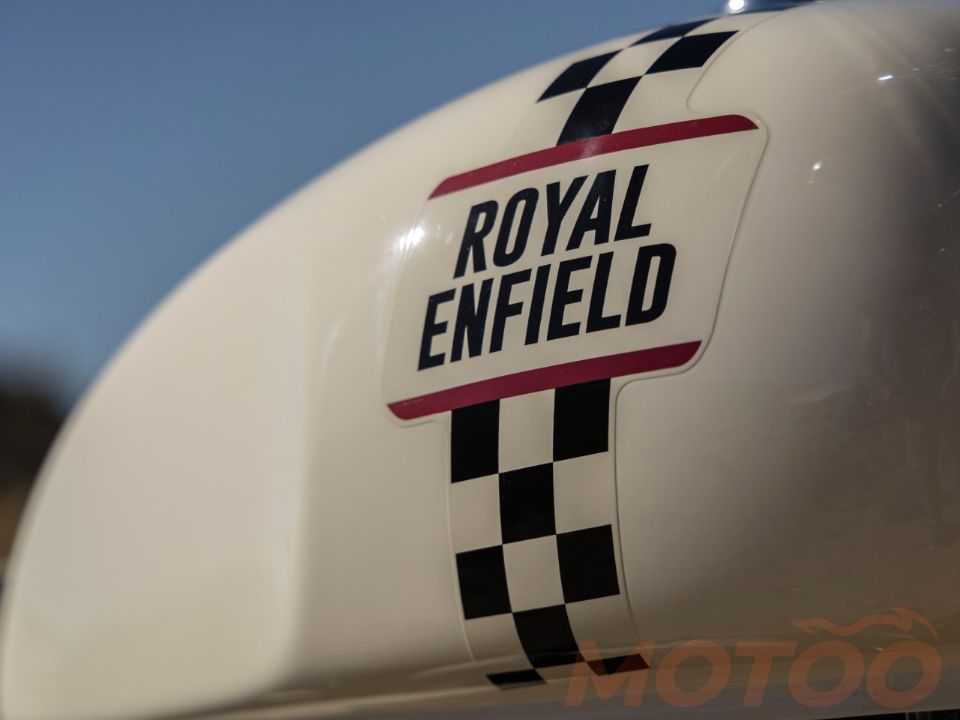 Royal Enfield Bear 650 2025