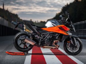 1390 Super Duke GT