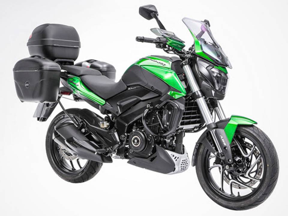 Bajaj Dominar com acessrios da GIVI