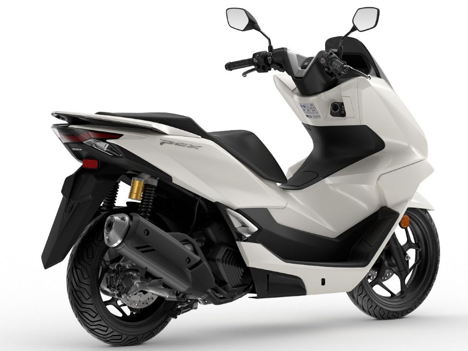 HondaPCX 125 2025 - 3/4 traseira