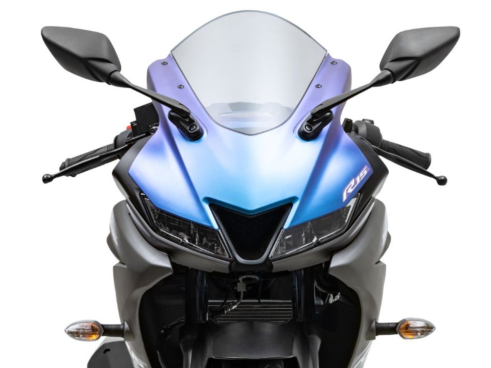 Yamaha R15 2025