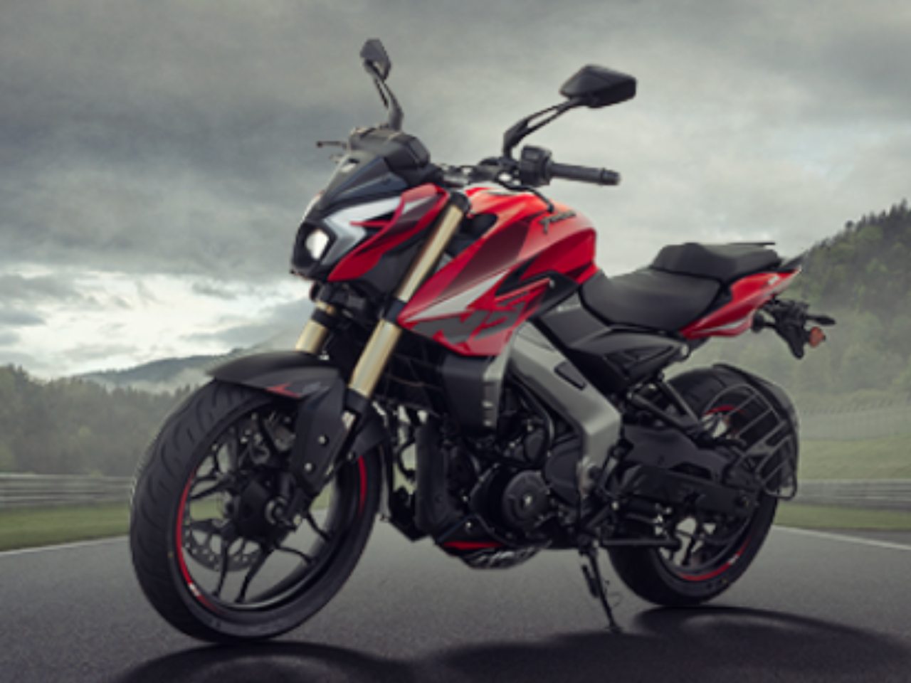 BajajPulsar NS400Z 2024 - 3/4 frente