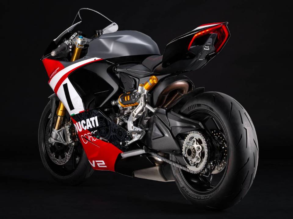 Ducati Panigale V2 Superquadro Final Edition 2025