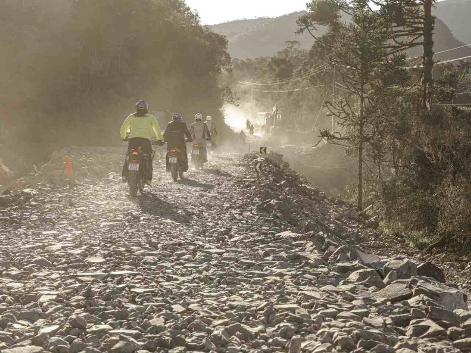 Pegamos estradinhas difíceis em Urubici, SC, com a Tornado 300