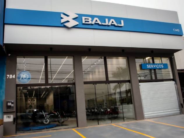 Bajaj inaugura lojas em SC e em MS