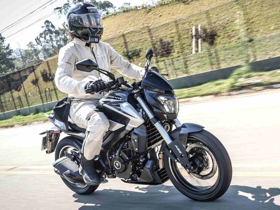 Bajaj Dominar 250 2025