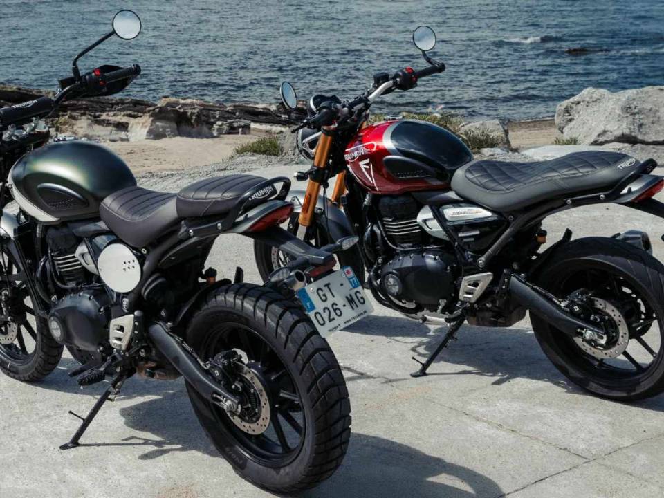 Triumph Scrambler 400 X e Speed 400 2025