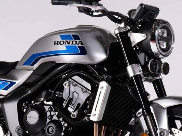 Honda CB1000F: surge a nova gerao da 'CBZona'